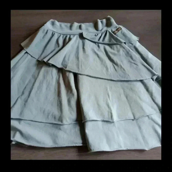 Matilda Jane - Picture 1 of 4